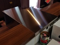 ステンレス配膳台 背面