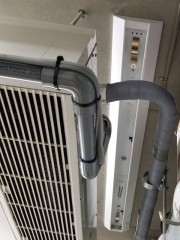 ベース取付完了