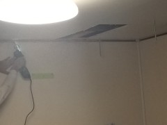 吊ボルト出し中