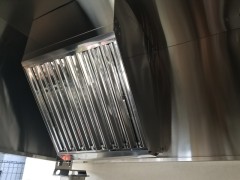 グリスフィルター取り付け