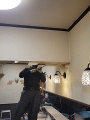 工事中ーダクト囲い撤去