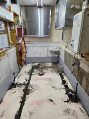 スタイロフォーム敷き込み